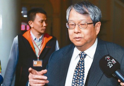陳師孟忙查諷扁劇 沒時間查王建煊？