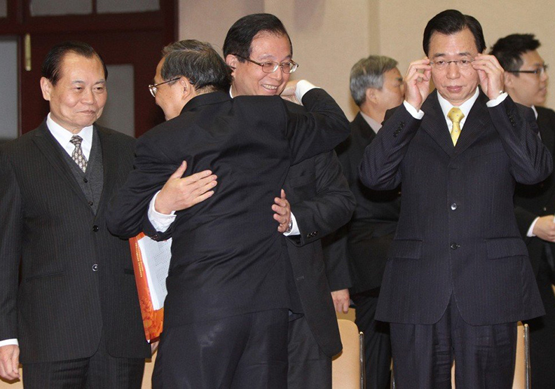 「小英電池」5小時變5天 超扯的政治數學_img_4