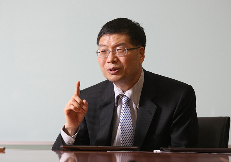 施崇棠續任董座 沈振來：很大的正能量