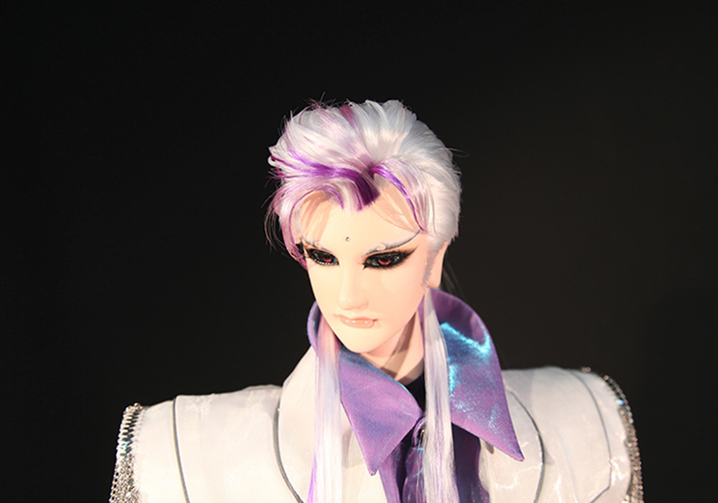 設計師汪俐伶超薄科技面料展現光之魔法 素還真出道30週年時尚變身_img_2