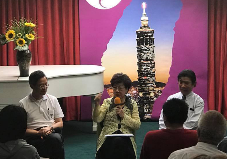 呂秀蓮、張善政超越藍綠支持台大