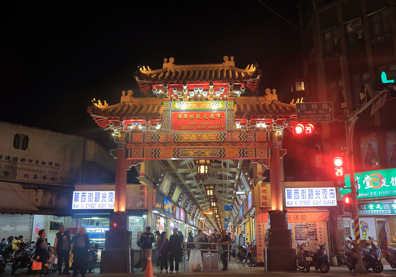 走過一甲子 華西街最後一間蛇店下週熄燈
