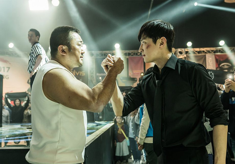 冠軍大叔:不只比腕力,更透過手來聯繫感情┃影評_img_1