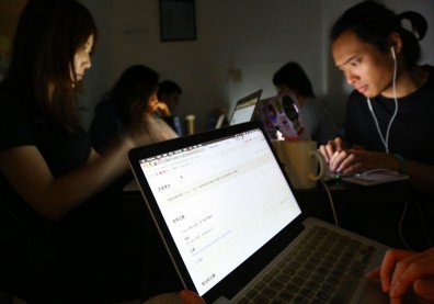 「機槍打蜜蜂」也得做 打假部隊戳破謠言