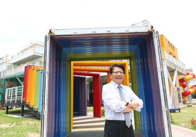 縣民大小事管到底 潘孟安3年勤跑40萬公里