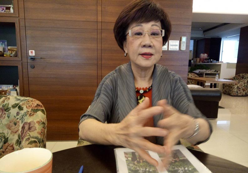 蔡英文盼見面慰留 呂秀蓮回6字：相見不如不見