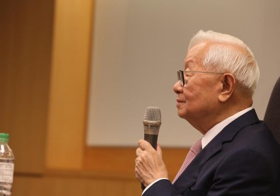張忠謀退休前，送給蔡總統的最後一份大禮