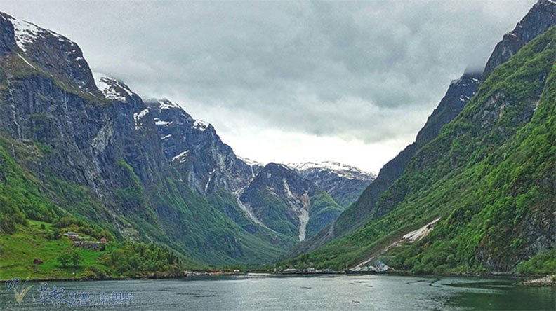 全挪威最深最大的松恩峽灣_img_1