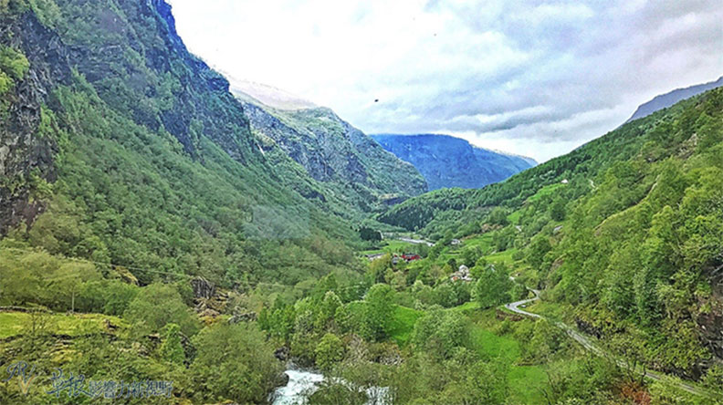 全挪威最深最大的松恩峽灣_img_13