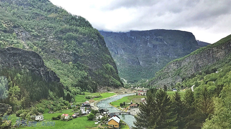 全挪威最深最大的松恩峽灣_img_15