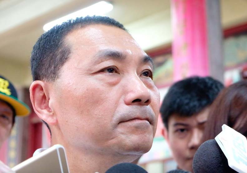 誰叫你岳父有錢？選舉到 參選人太座娘家就挨打