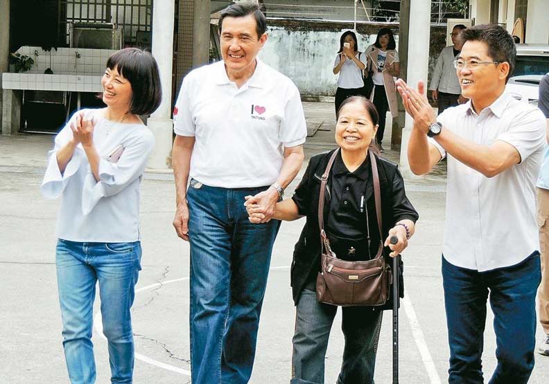 選舉到！參選人超愛認「阿嬤」 她們都有一段故事_img_6