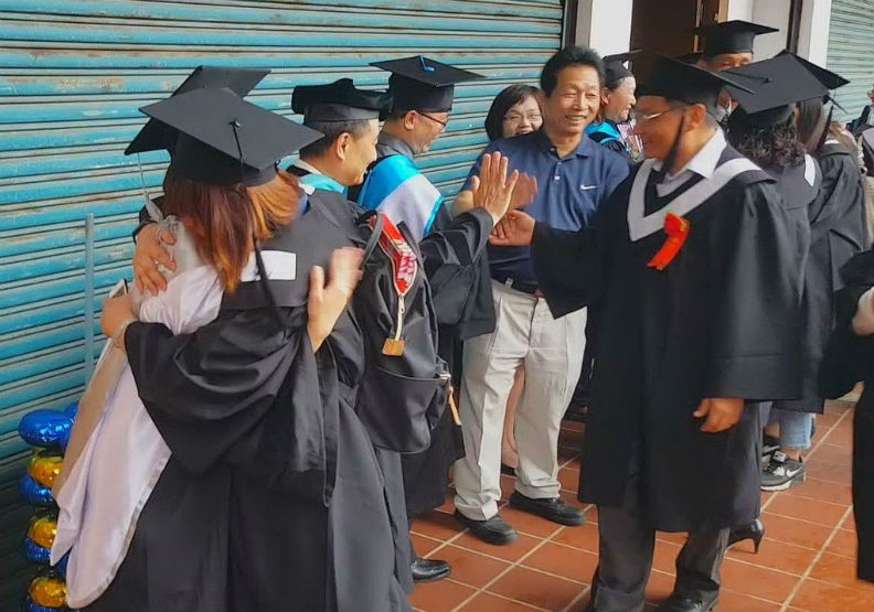 最後一場畢業典禮 師生、學校都一起「畢業」_img_2