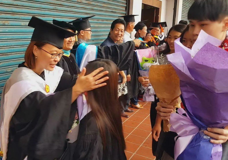 最後一場畢業典禮 師生、學校都一起「畢業」_img_1