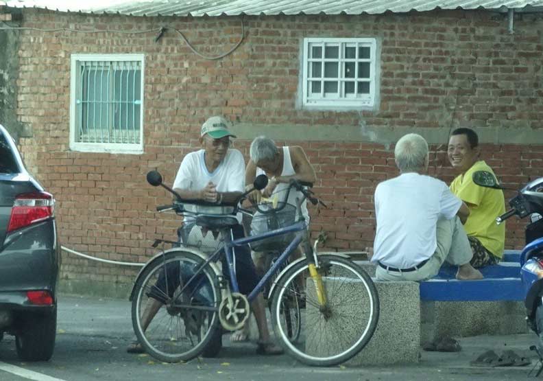 總統故鄉大退燒!她紅不到一年 這位連里都消失了_img_6