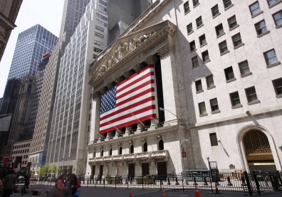 川普半導體關稅上看300%？美股收低，台股攻高之路添亂流