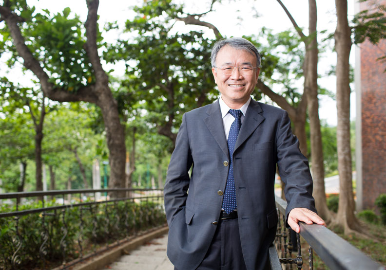 義守大學校長陳振遠