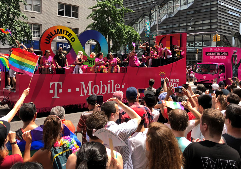 全球最大同志嘉年華_img_8