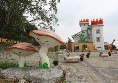 幼兒園變繽紛城堡 山中童話樂趣重現