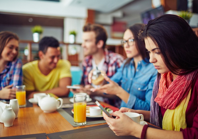 覺得生活被制約？研究發現：智慧型手機讓人們更孤獨_img_2