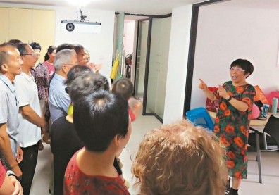 3千人海選 馬雲年薪184萬 聘了64歲的她
