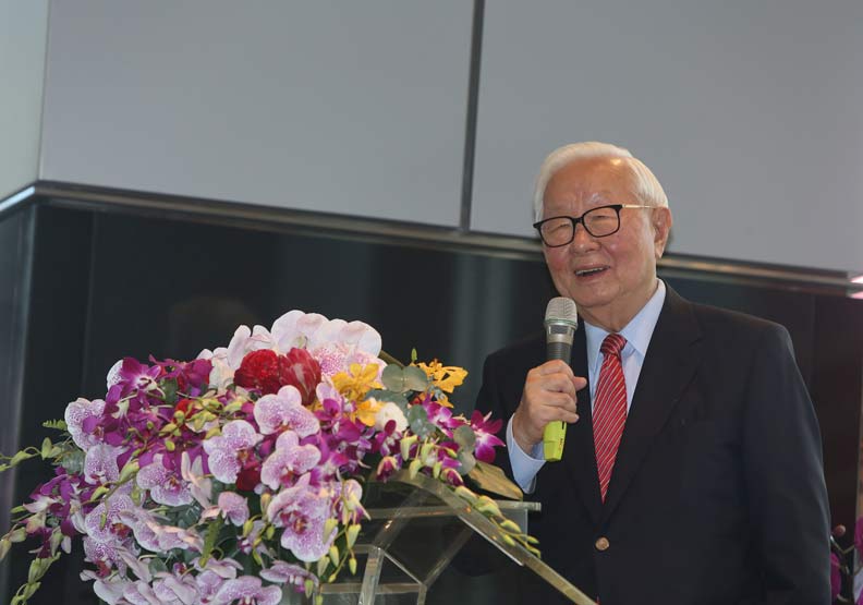 台積電送給張忠謀的生日大禮,比退休金還大_img_1