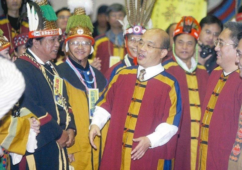 故宮「土著化」？是誰怕文物扯上「中國」兩個字_img_2