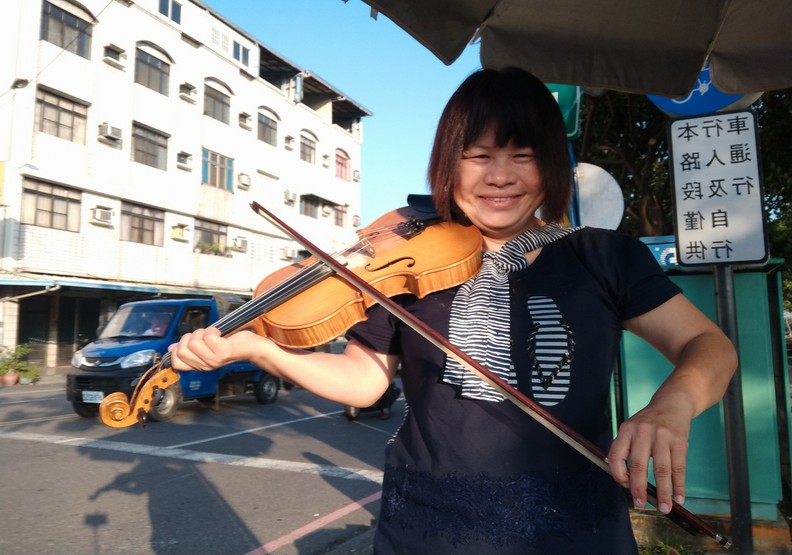 將畢生無私奉獻弱勢族群:蔣月惠令人動容的故事_img_1