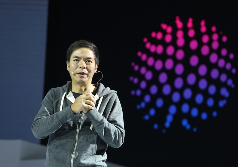 用戶比Line 還多好幾億的微信 是他設計出來的?_img_2