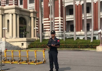 何止國旗臂章倒掛 憲兵「天下第一營」還出過這些包