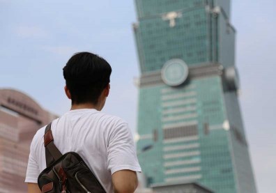 政府推年輕人入「買房坑」　債務多久才能還完？