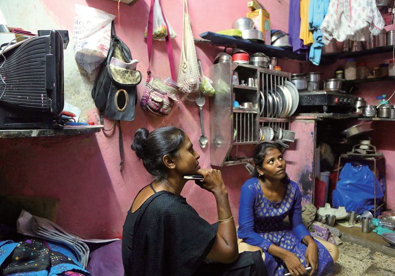 百萬貧民隱身精華區 「垃圾堆」小孩能翻轉命運?_img_2