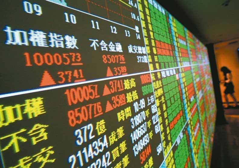 想要存股領息再存股，可以「配息穩定」為優先考量。