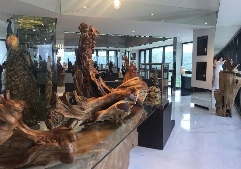 3.2億元無敵海景房他竟這樣用 背後原因讓人感動_img_1