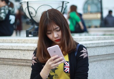 徹底改變我們的生活！智慧型手機毀了一個世代？