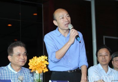 奇兵韓國瑜 把高雄深綠滷肉飯吃成藍的