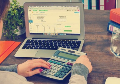 調薪停滯的困境：人生很多事必須取捨