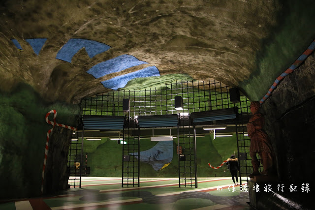 世界最美地鐵站，竟像是地獄的入口？_img_17