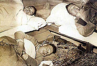 令人懷念的風範 蔣經國勘災為何一定要「下水」?_img_1