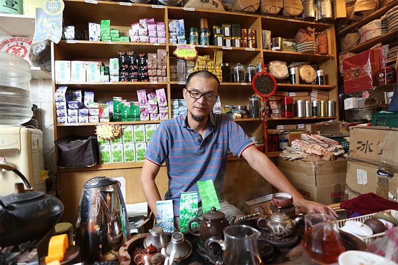 軍公教休閒支出緊縮 壓垮旅遊業最後稻草?_img_1