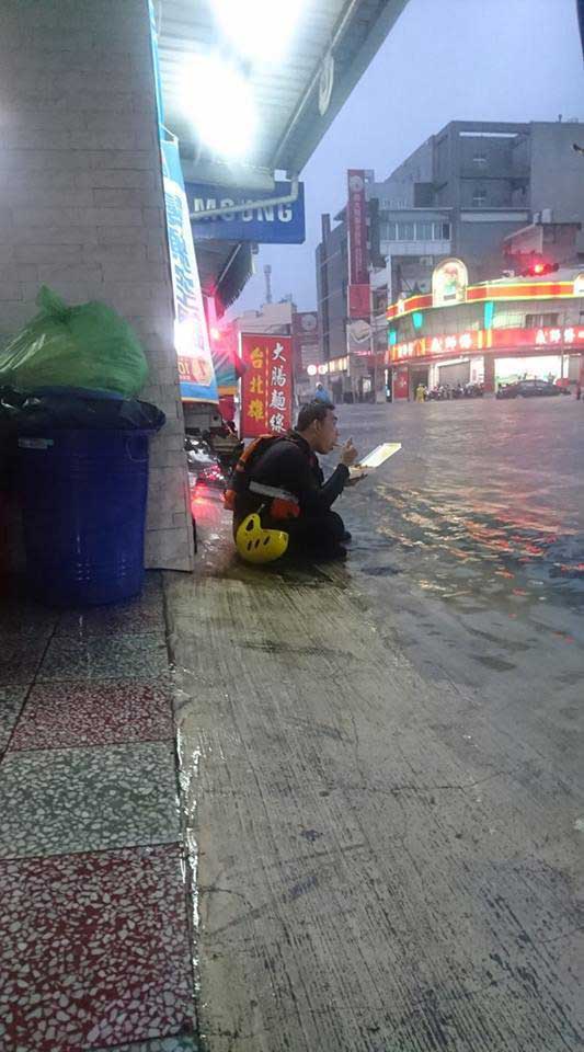 823暴雨襲擊台南 幕後這群人令民眾狂按讚_img_3