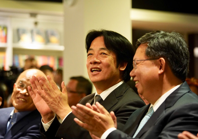 鄭文燦出新書 各自解讀什麼是鄭文燦模式?_img_1