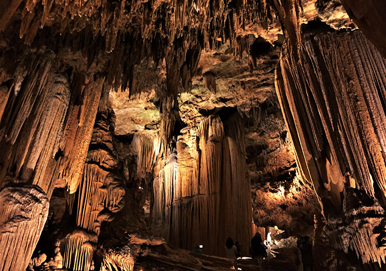 洞穴深處藏有管風琴?美東最大鐘乳石「活洞穴」_img_12