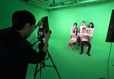 自媒體、網路社群竄紅 傳播人翻轉新可能