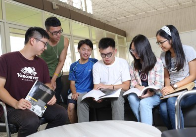 掌握科技金融趨勢 躍上國際舞台發光