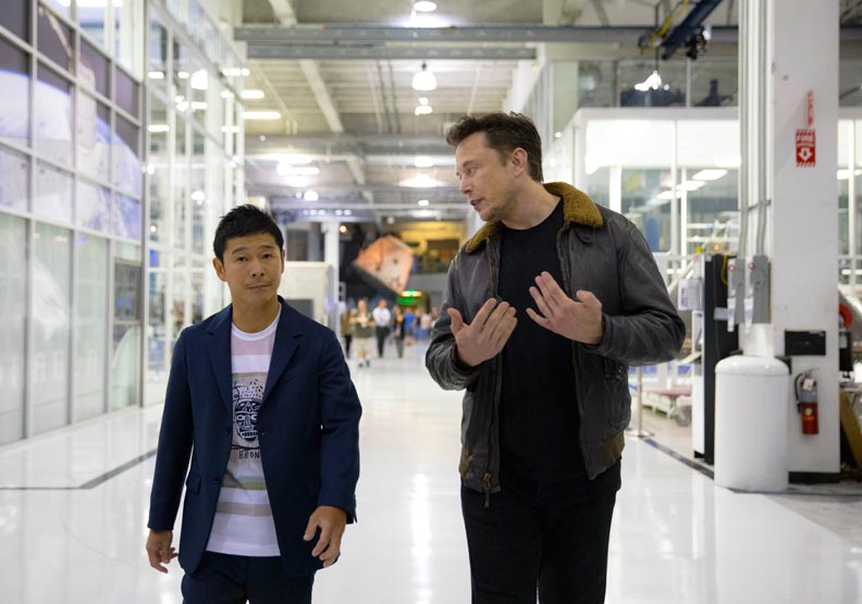 坐在馬斯克肩上又環遊月球？白手起家的富豪前澤友作_img_4