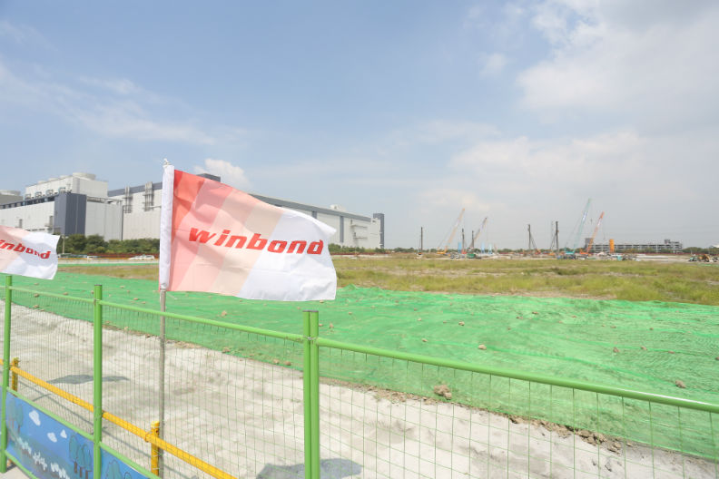 焦佑鈞比郭台銘愛台?投資高雄3350億,超越鴻海赴美設廠金額_img_4