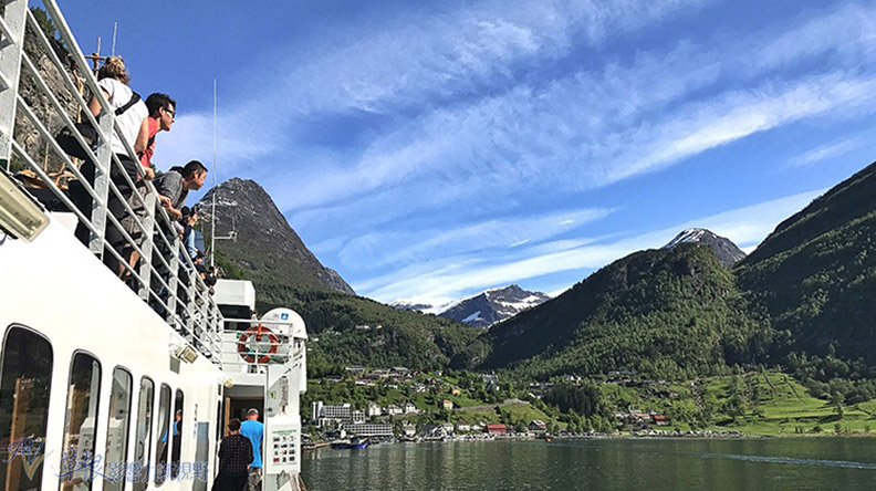 旅遊界聖經Lonely Planet評北歐最棒：蓋朗格峽灣_img_30