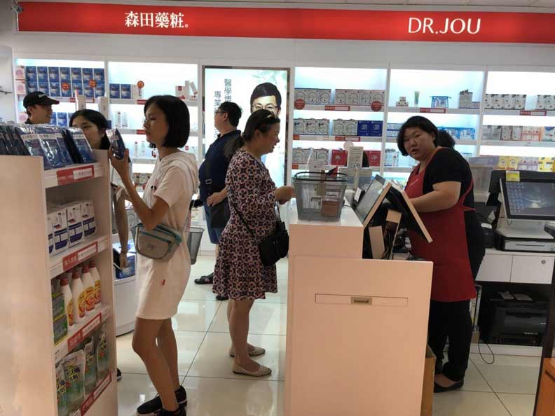 中國長輩不帶錢包出國?「60後」行動支付人數暴增9成_img_4
