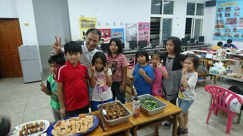 為偏鄉煮一桌法式料理 阿龍師用美食踏出改變的第一步_img_1